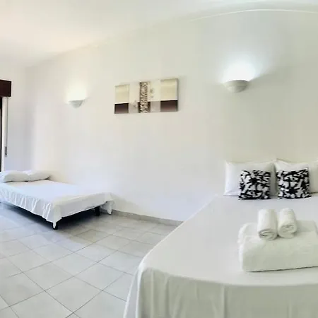 Gourmet Com Quintal * Albufeira