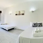 Gourmet Com Quintal * Albufeira